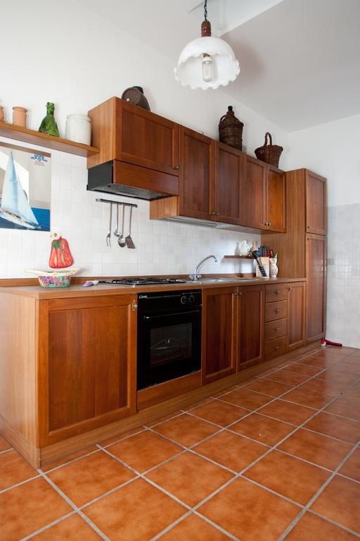 Il Casale Delle Principesse Villa Mattinata Rum bild