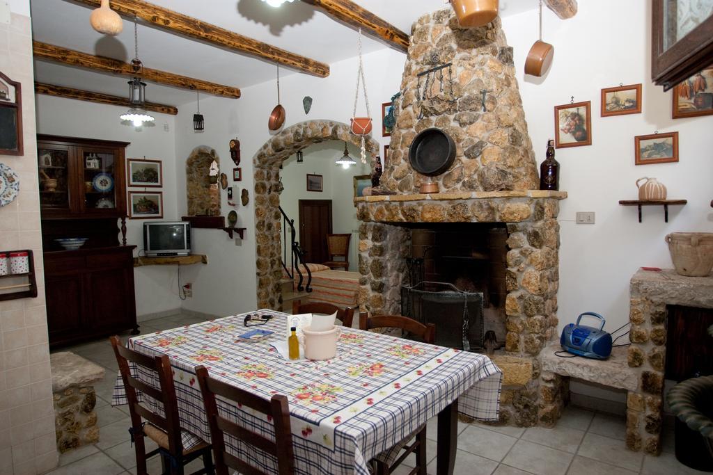 Il Casale Delle Principesse Villa Mattinata Exteriör bild