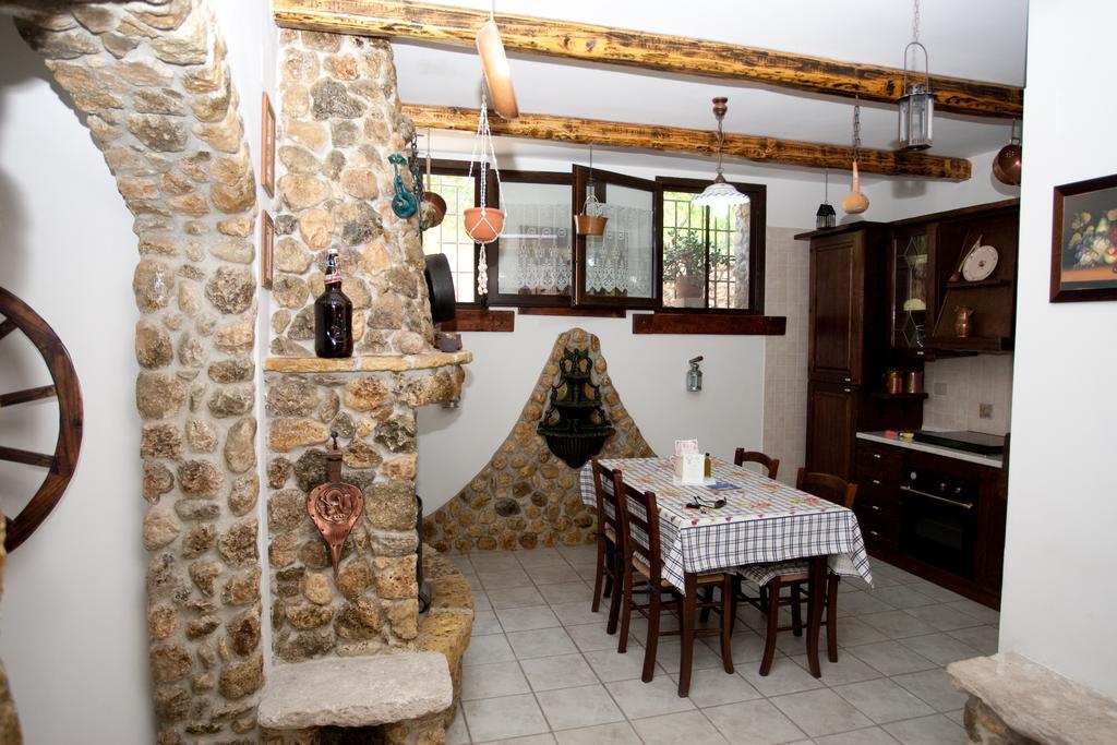 Il Casale Delle Principesse Villa Mattinata Exteriör bild